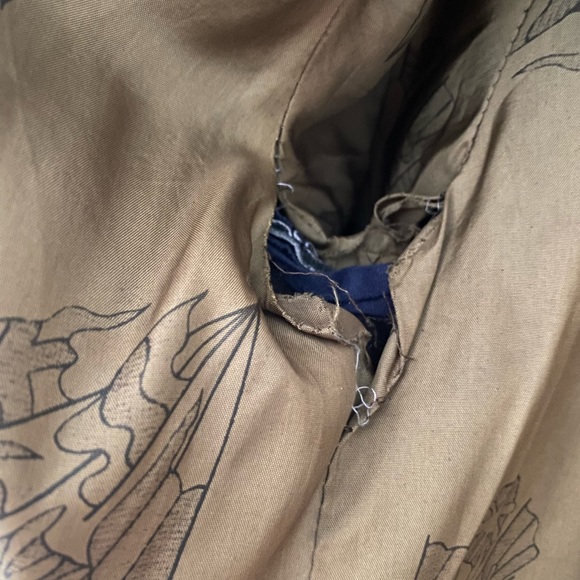 Fringed Brown suede jacket. Size M (best guess). EUC. Vintage from the 70s. - Picture 4 of 6